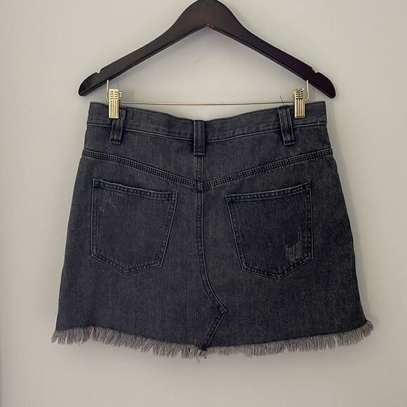 We the Free! Free People Black Antiqued Denim Mini Skirt Size 29 - Picture 4 of 8